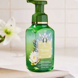 Disney Tiana Green Foaming Hand Soap Bath & Body Works Collab 8.75 Fl Oz
